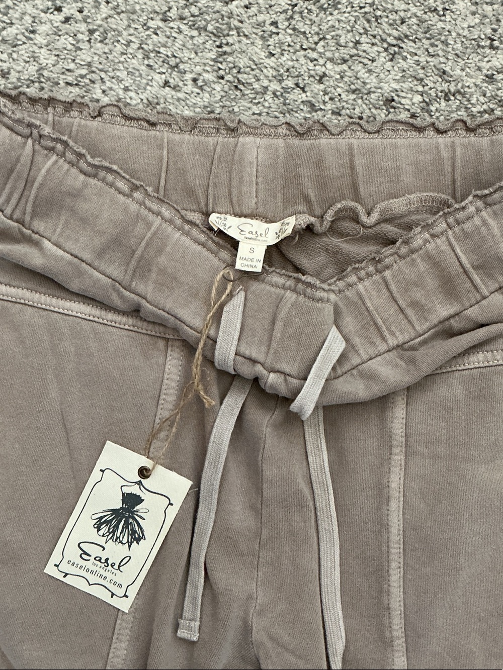 NWT Easel Wide-Leg Cargo Sweatpants ~ Mocha - Picture 5 of 9